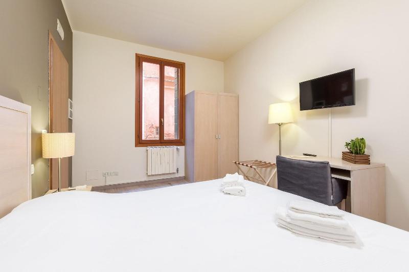 B And B Casanova Ai Tolentini البندقية المظهر الخارجي الصورة