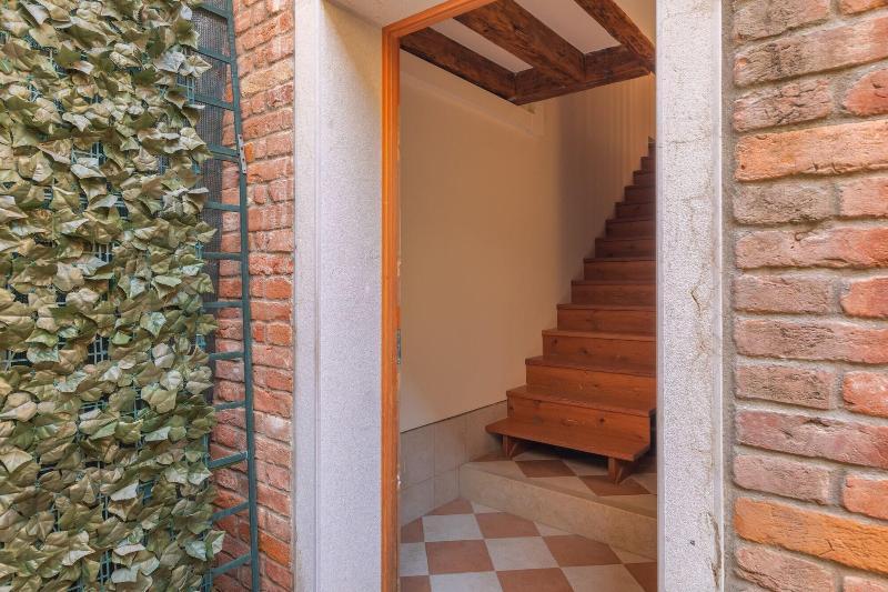 B And B Casanova Ai Tolentini البندقية المظهر الخارجي الصورة